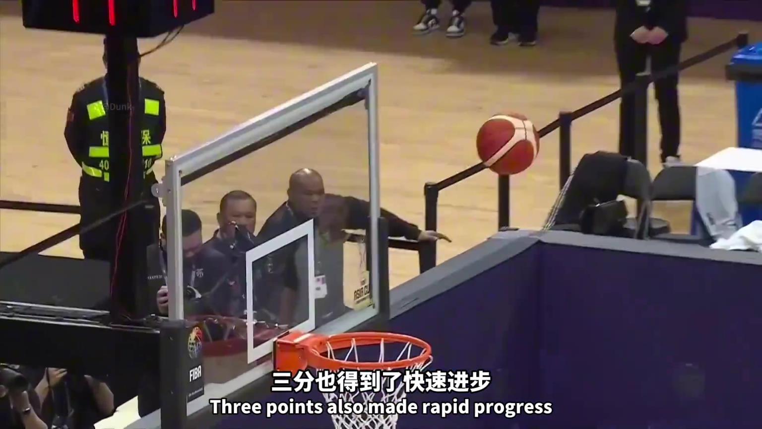楊瀚森NBA穩(wěn)了？和外援英語無障礙交流 簽詹姆斯經(jīng)紀公司